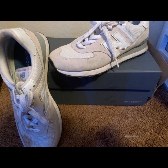 New Balance - Picture 3 of 3